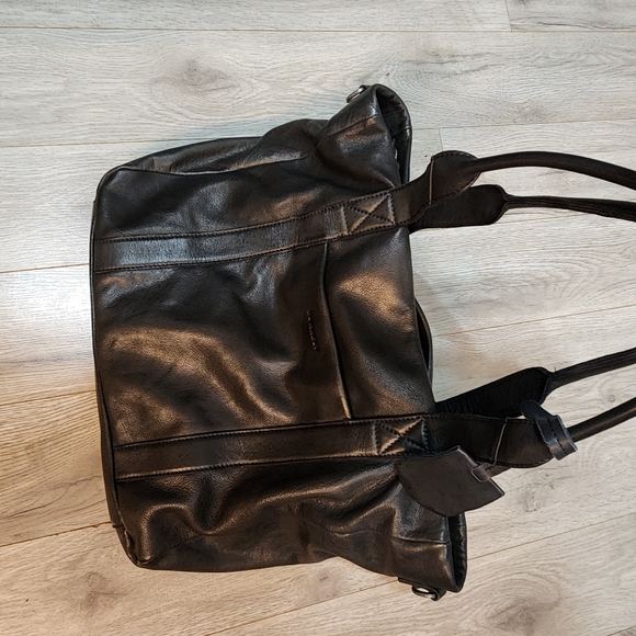 Berkely Leather Laptop Bag Black - Picture 16 of 16